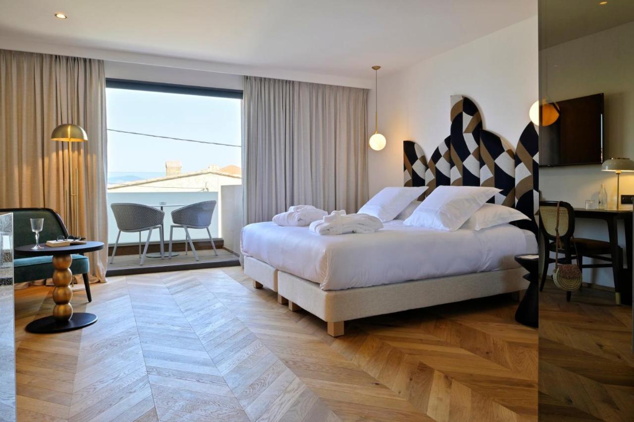 Hotel & Spa Rocabella LʼÎle-Rousse 外观 照片
