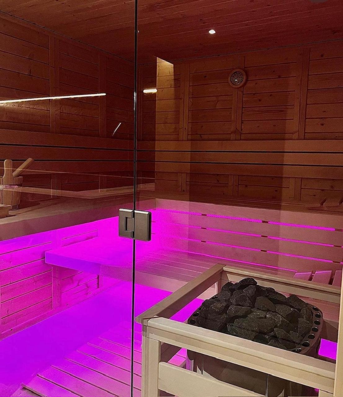 Hotel & Spa Rocabella LʼÎle-Rousse 外观 照片